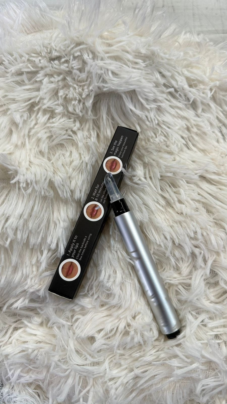 Aceite labial Glow Tulip, barra voluminizadora de silicona para dar volumen a tus labios al instante